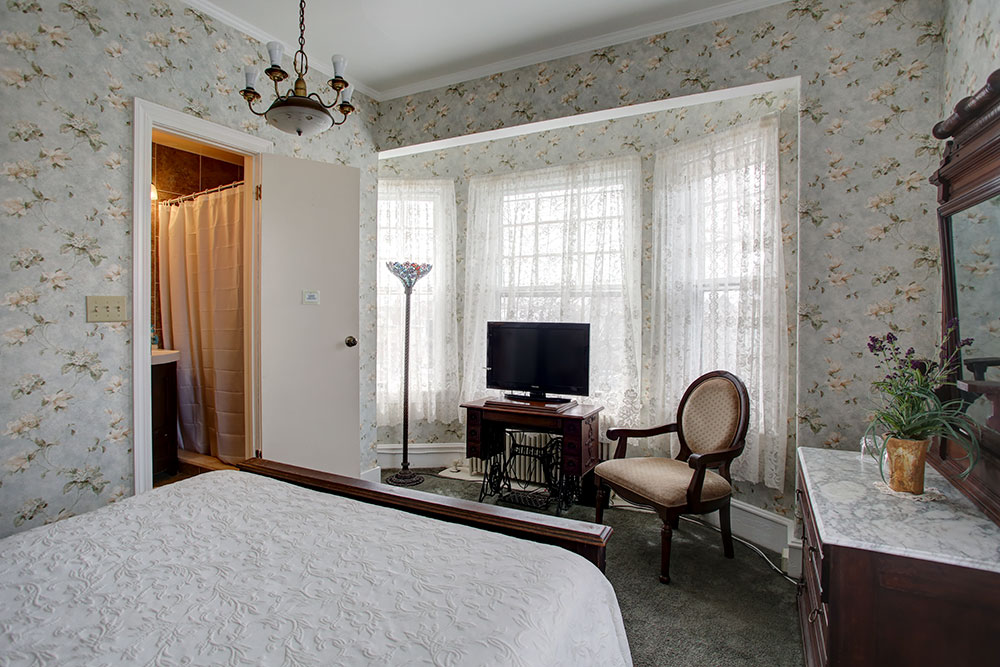 Room 6, The Wilbraham Mansion & Suites Boutique Hotel, Cape May, NJ